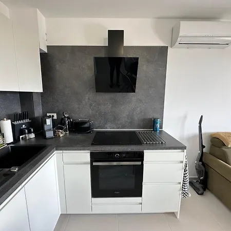 Seabay B3 Apartament Ližnjan