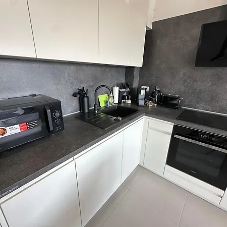 Seabay B3 Apartament *
